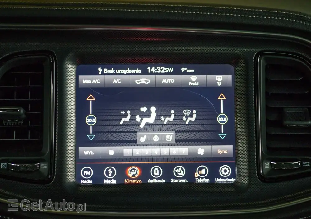 DODGE Challenger Automatik SXT Plus