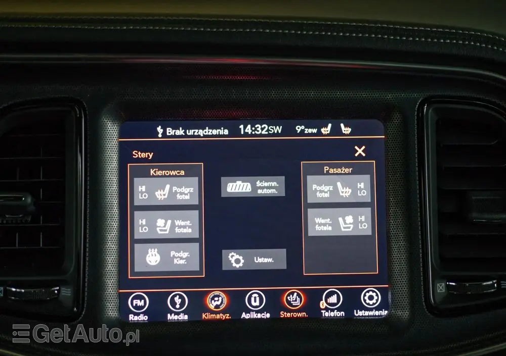 DODGE Challenger Automatik SXT Plus