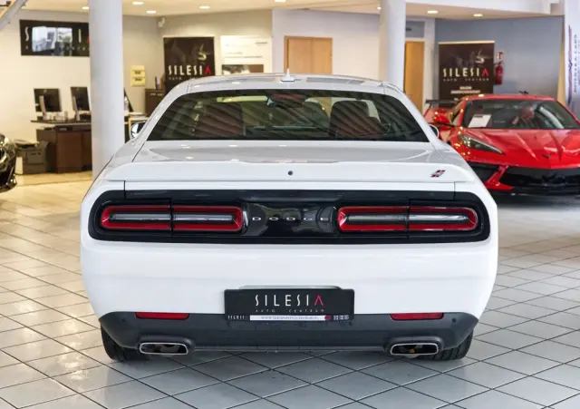 DODGE Challenger Automatik SXT Plus