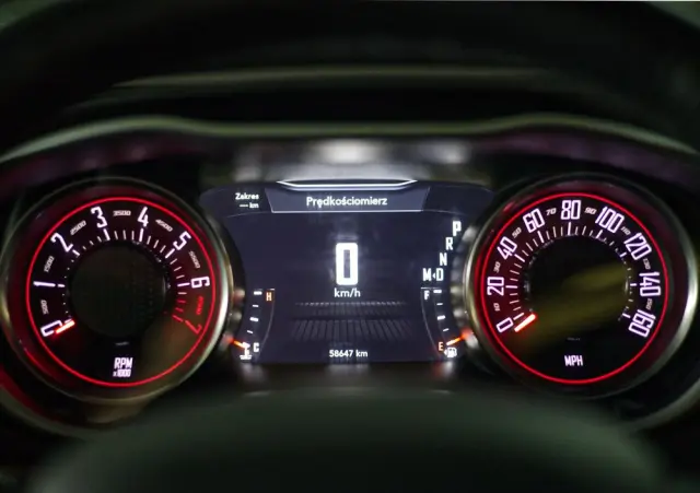 DODGE Challenger Automatik SXT Plus