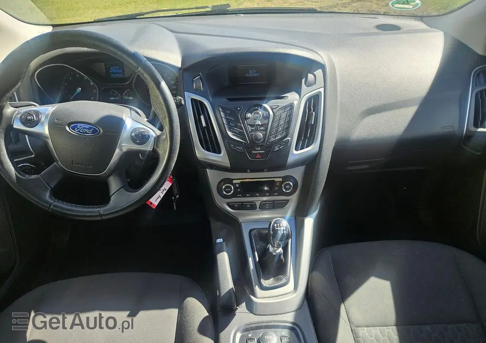 FORD Focus 1.0 EcoBoost STart-Stopp-System TITANIUM