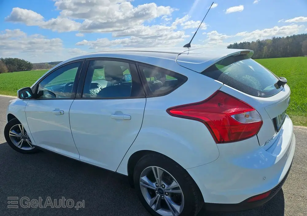 FORD Focus 1.0 EcoBoost STart-Stopp-System TITANIUM