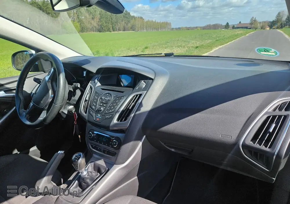 FORD Focus 1.0 EcoBoost STart-Stopp-System TITANIUM