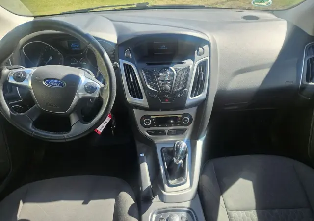 FORD Focus 1.0 EcoBoost STart-Stopp-System TITANIUM