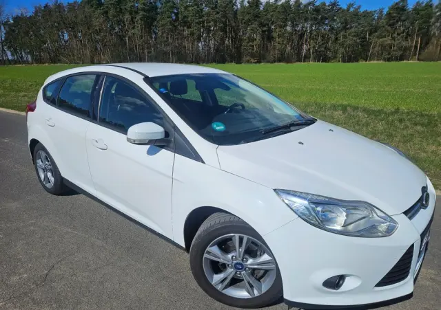 FORD Focus 1.0 EcoBoost STart-Stopp-System TITANIUM