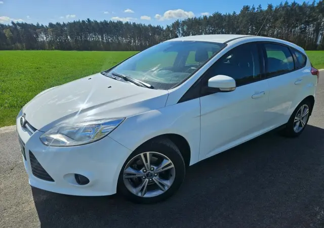 FORD Focus 1.0 EcoBoost STart-Stopp-System TITANIUM
