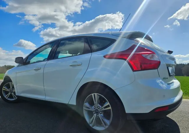 FORD Focus 1.0 EcoBoost STart-Stopp-System TITANIUM