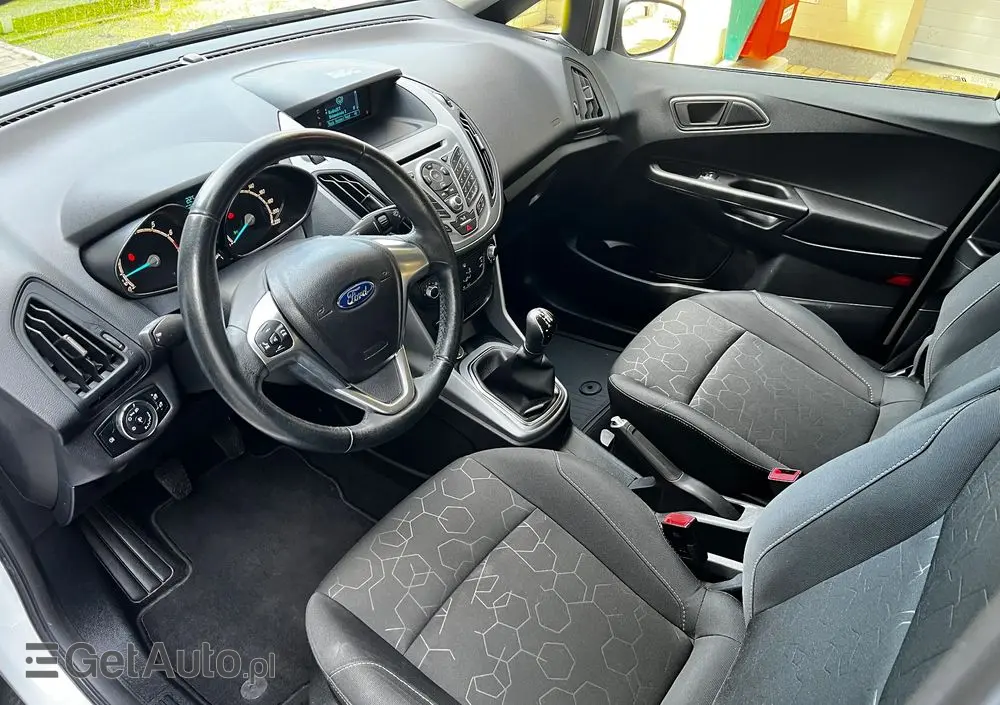 FORD B-MAX 1.4 Titanium