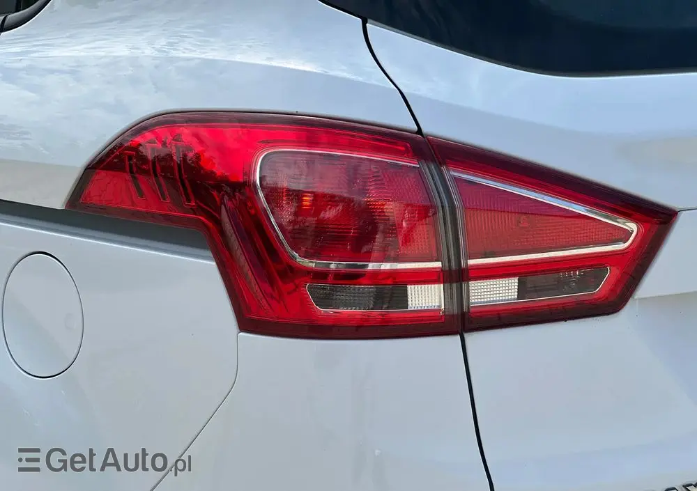 FORD B-MAX 1.4 Titanium