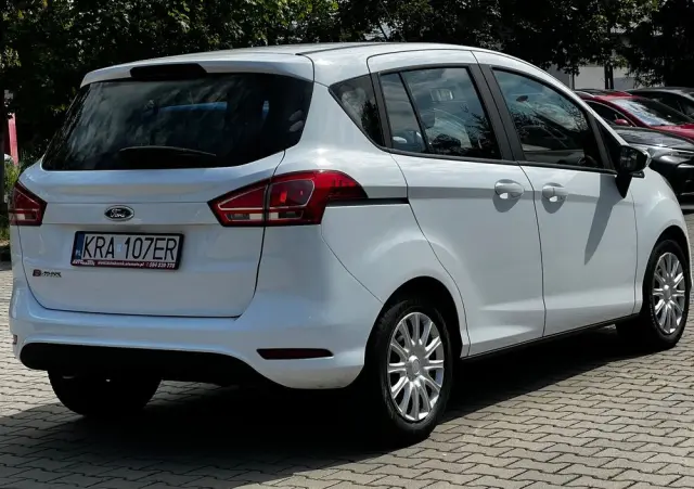 FORD B-MAX 1.4 Titanium