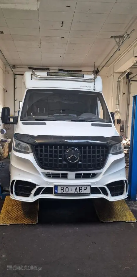 MERCEDES-BENZ SPRINTER 