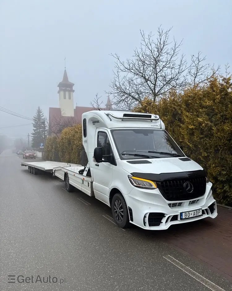 MERCEDES-BENZ SPRINTER 