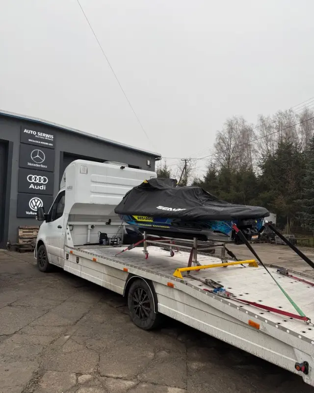 MERCEDES-BENZ SPRINTER 