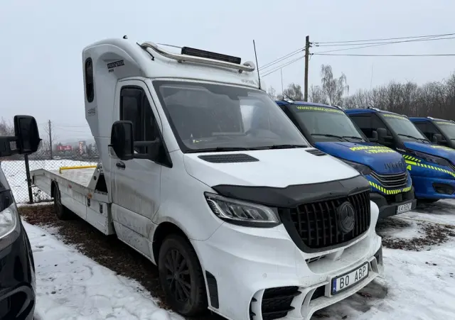 MERCEDES-BENZ SPRINTER 