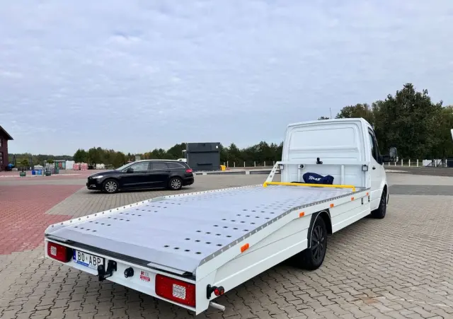 MERCEDES-BENZ SPRINTER 