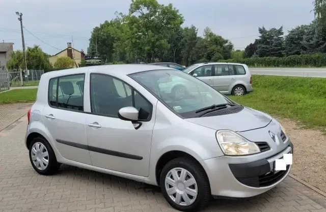 RENAULT Modus 
