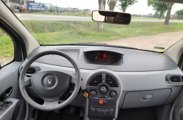 RENAULT Modus 