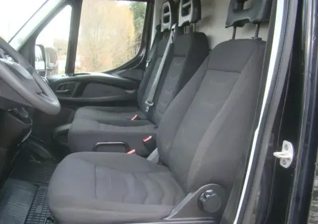 IVECO DAILY 35 C 15 3.0TDI FIRANA Z PRAWEJ STRONY 3.5T DMC WINDA 