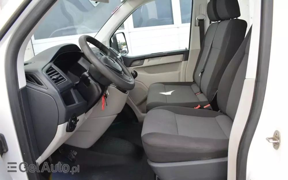 VOLKSWAGEN TRANSPORTER T6 DOKA 