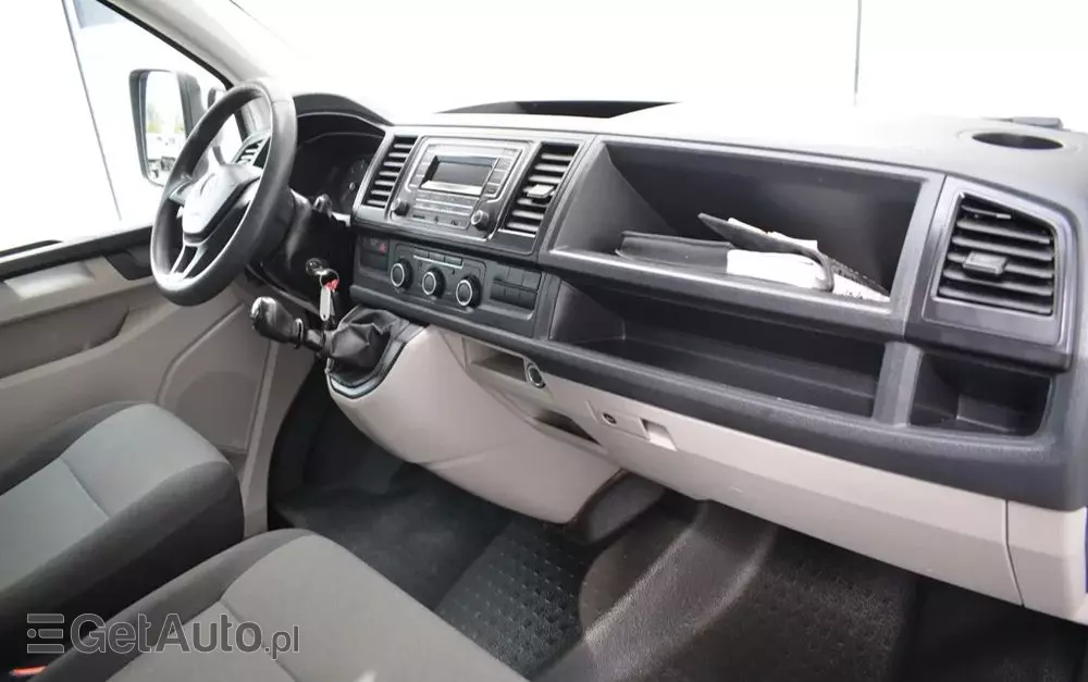 VOLKSWAGEN TRANSPORTER T6 DOKA 