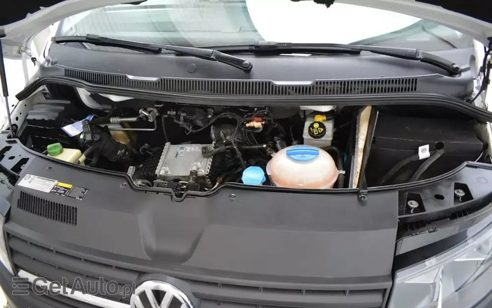 VOLKSWAGEN TRANSPORTER T6 DOKA 