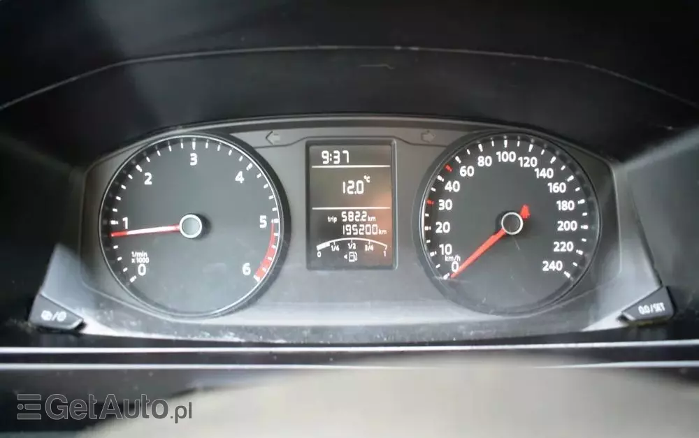 VOLKSWAGEN TRANSPORTER T6 DOKA 