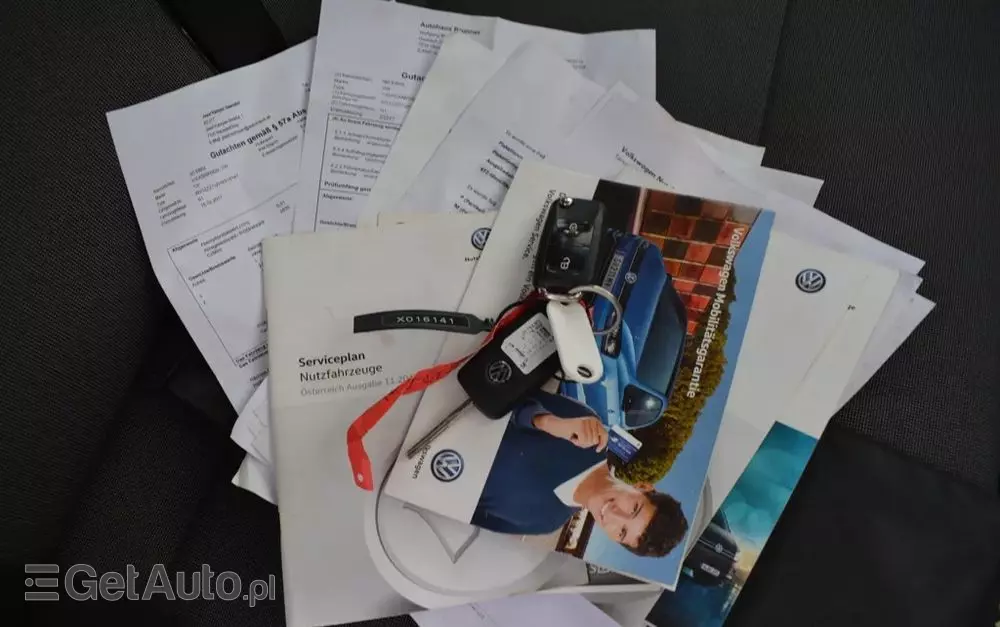 VOLKSWAGEN TRANSPORTER T6 DOKA 