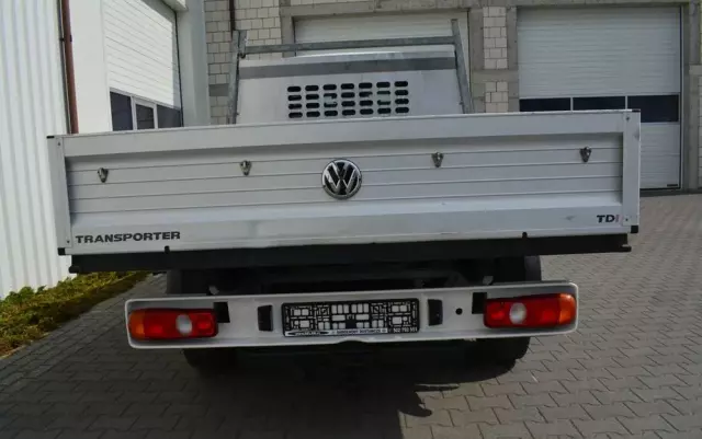 VOLKSWAGEN TRANSPORTER T6 DOKA 
