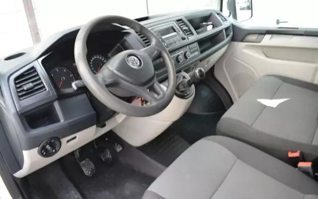 VOLKSWAGEN TRANSPORTER T6 DOKA 