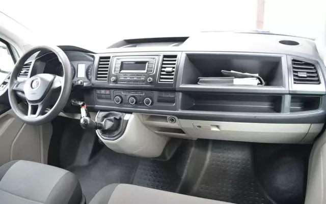 VOLKSWAGEN TRANSPORTER T6 DOKA 