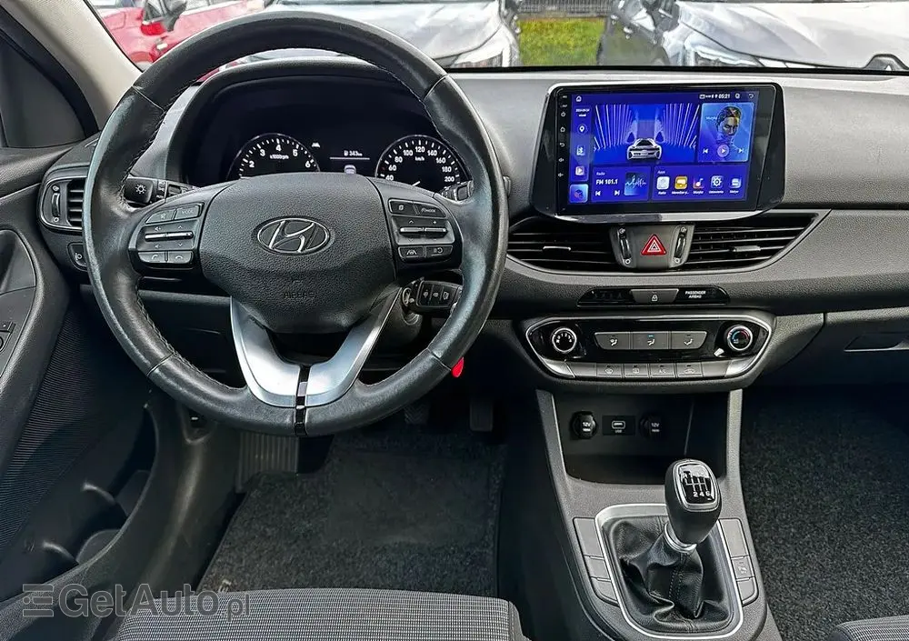 HYUNDAI I30 1.0 T-GDI Classic +