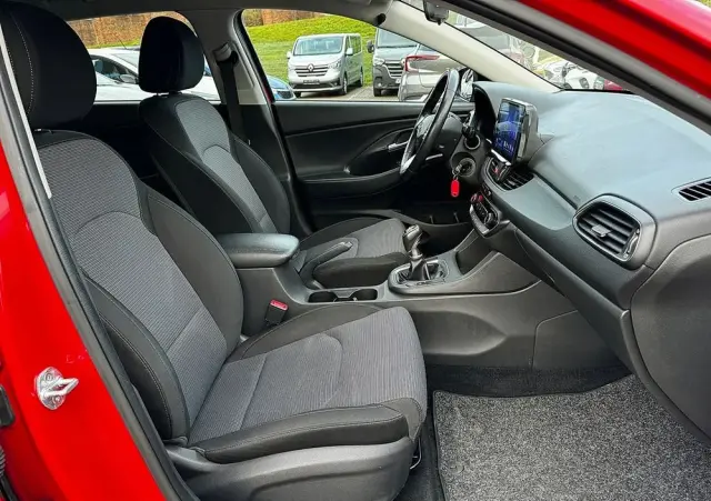 HYUNDAI I30 1.0 T-GDI Classic +