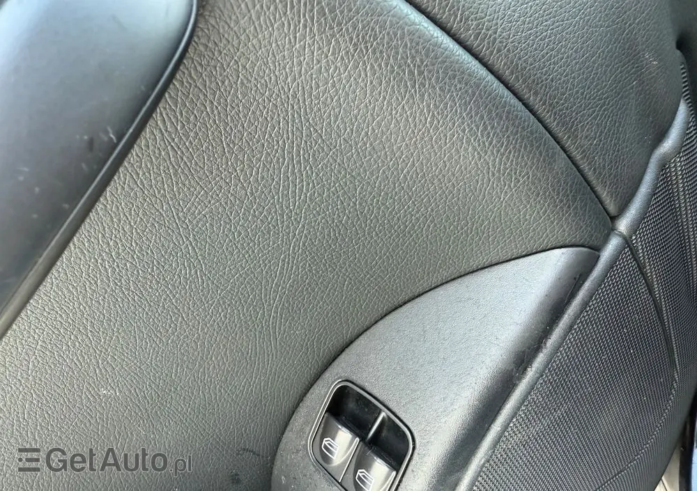 MERCEDES-BENZ Klasa C 180 Kompressor Sportcoupe