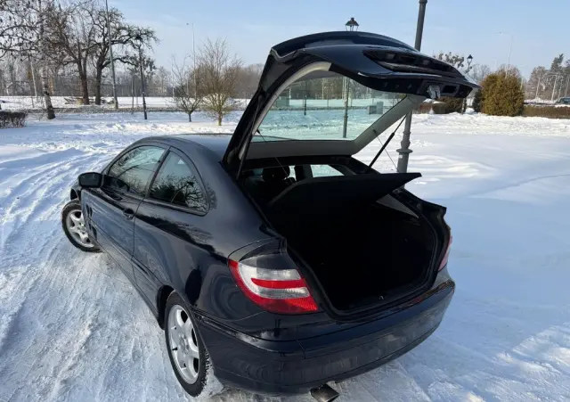 MERCEDES-BENZ Klasa C 180 Kompressor Sportcoupe