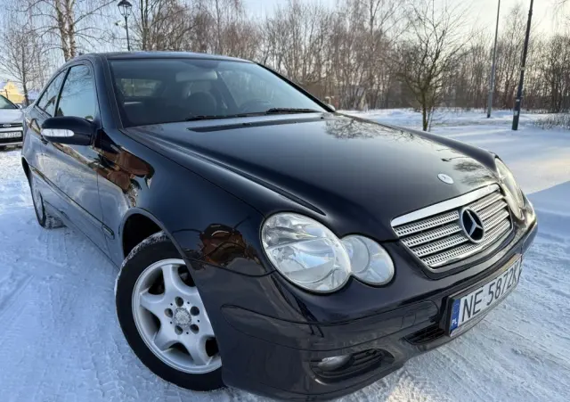 MERCEDES-BENZ Klasa C 180 Kompressor Sportcoupe