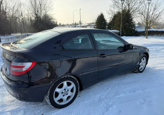 MERCEDES-BENZ Klasa C 180 Kompressor Sportcoupe
