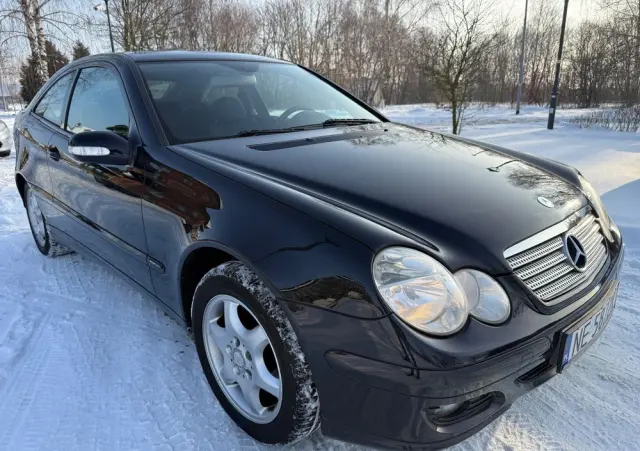 MERCEDES-BENZ Klasa C 180 Kompressor Sportcoupe
