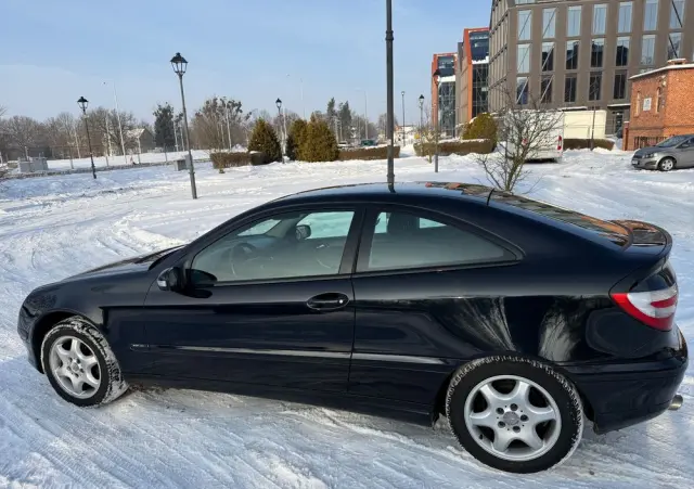 MERCEDES-BENZ Klasa C 180 Kompressor Sportcoupe