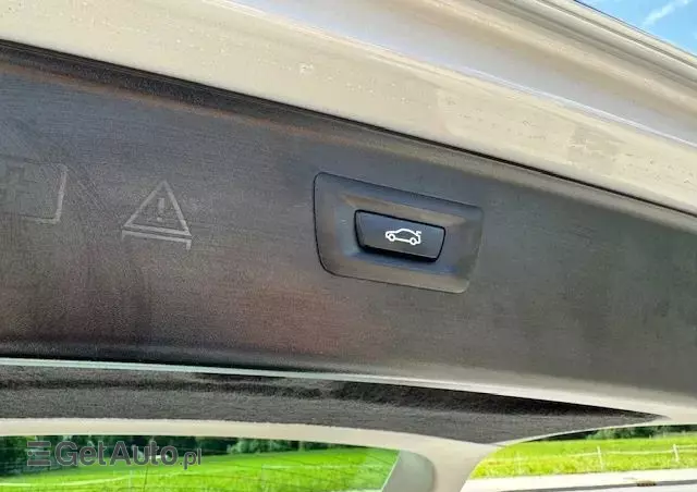 BMW Seria 5 525d xDrive Luxury Line