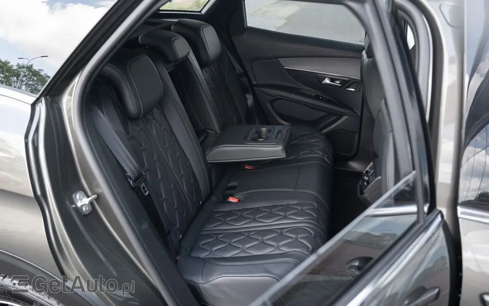 PEUGEOT 3008 1.6 PureTech Hybrid PHEV Active Pack S&S EAT8
