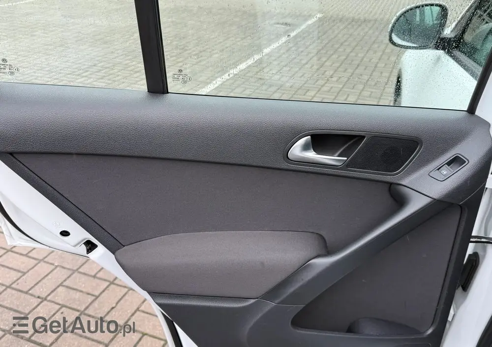 VOLKSWAGEN Tiguan 2.0 TDI DPF BlueMotion Technology Exclusive