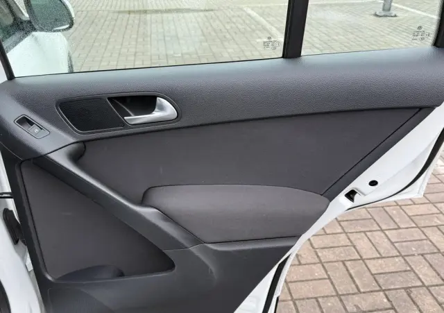 VOLKSWAGEN Tiguan 2.0 TDI DPF BlueMotion Technology Exclusive