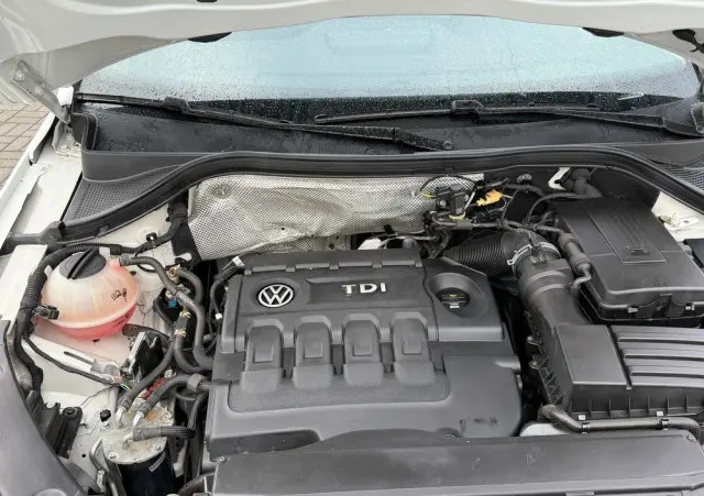VOLKSWAGEN Tiguan 2.0 TDI DPF BlueMotion Technology Exclusive