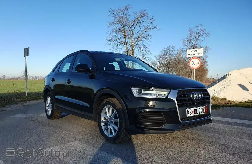 AUDI Q3 