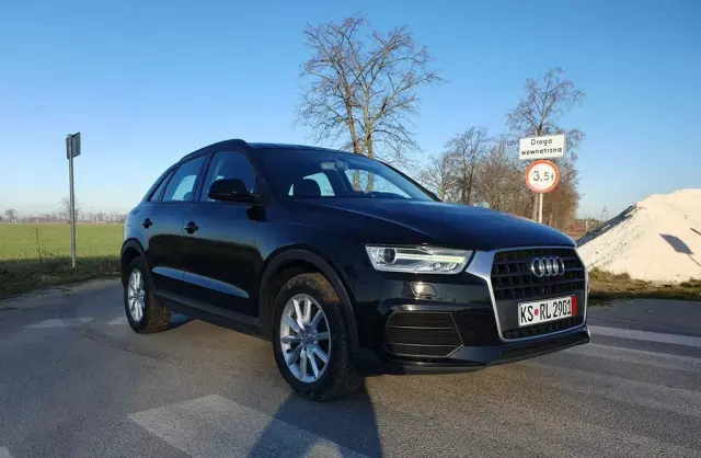 AUDI Q3 