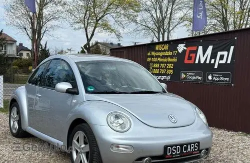 VOLKSWAGEN New Beetle 