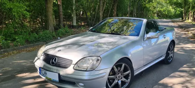 MERCEDES-BENZ SLK 