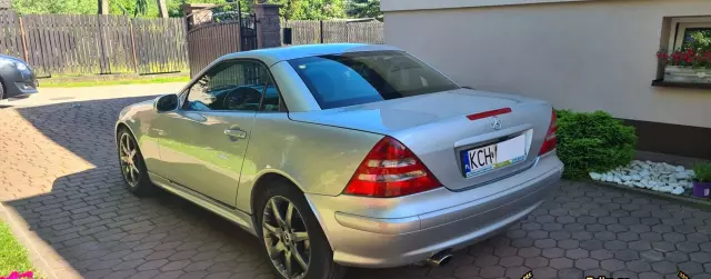 MERCEDES-BENZ SLK 
