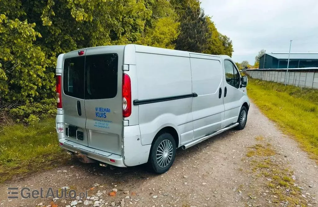 OPEL Vivaro 