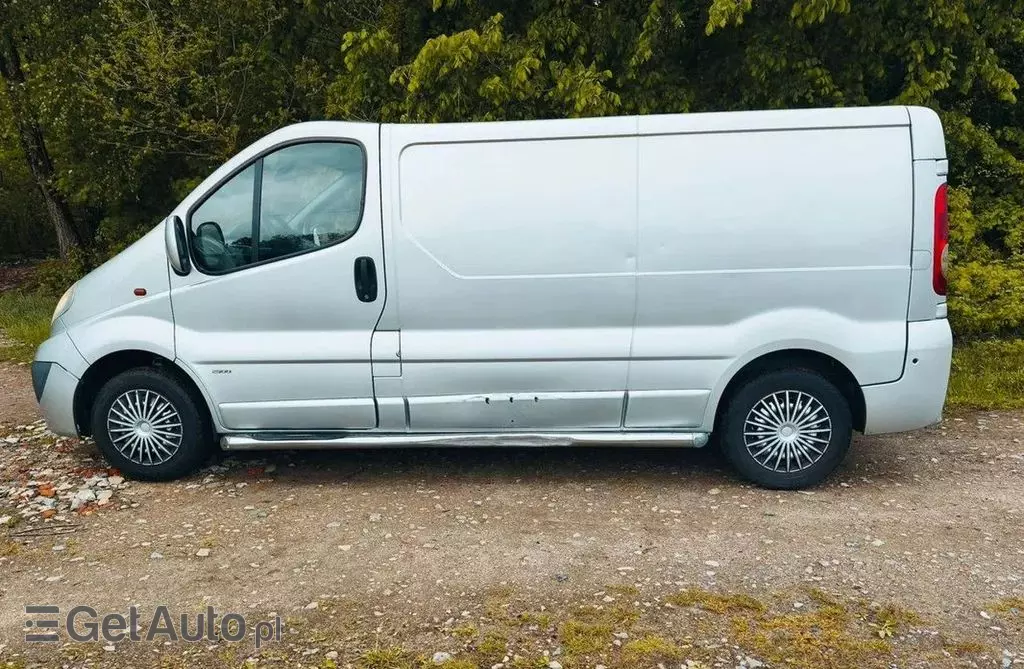 OPEL Vivaro 